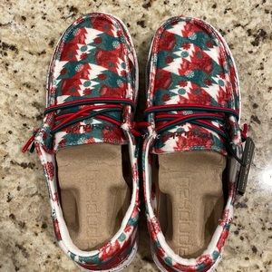 Brand new with tags Wendy Funk Winter Wonderland Hey Dude shoes
